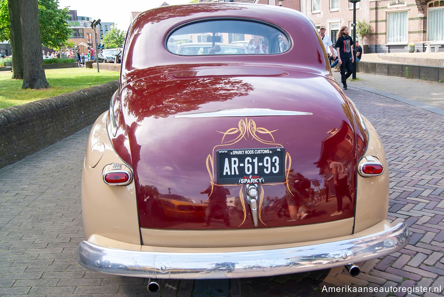 Kustom Ford Deluxe uit 1948